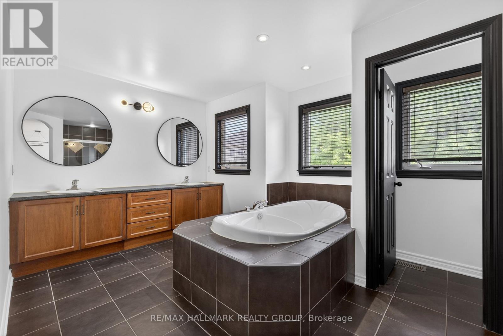 520 Mazari Crescent, Ottawa, Ontario  K2S 0A1 - Photo 29 - X13545128