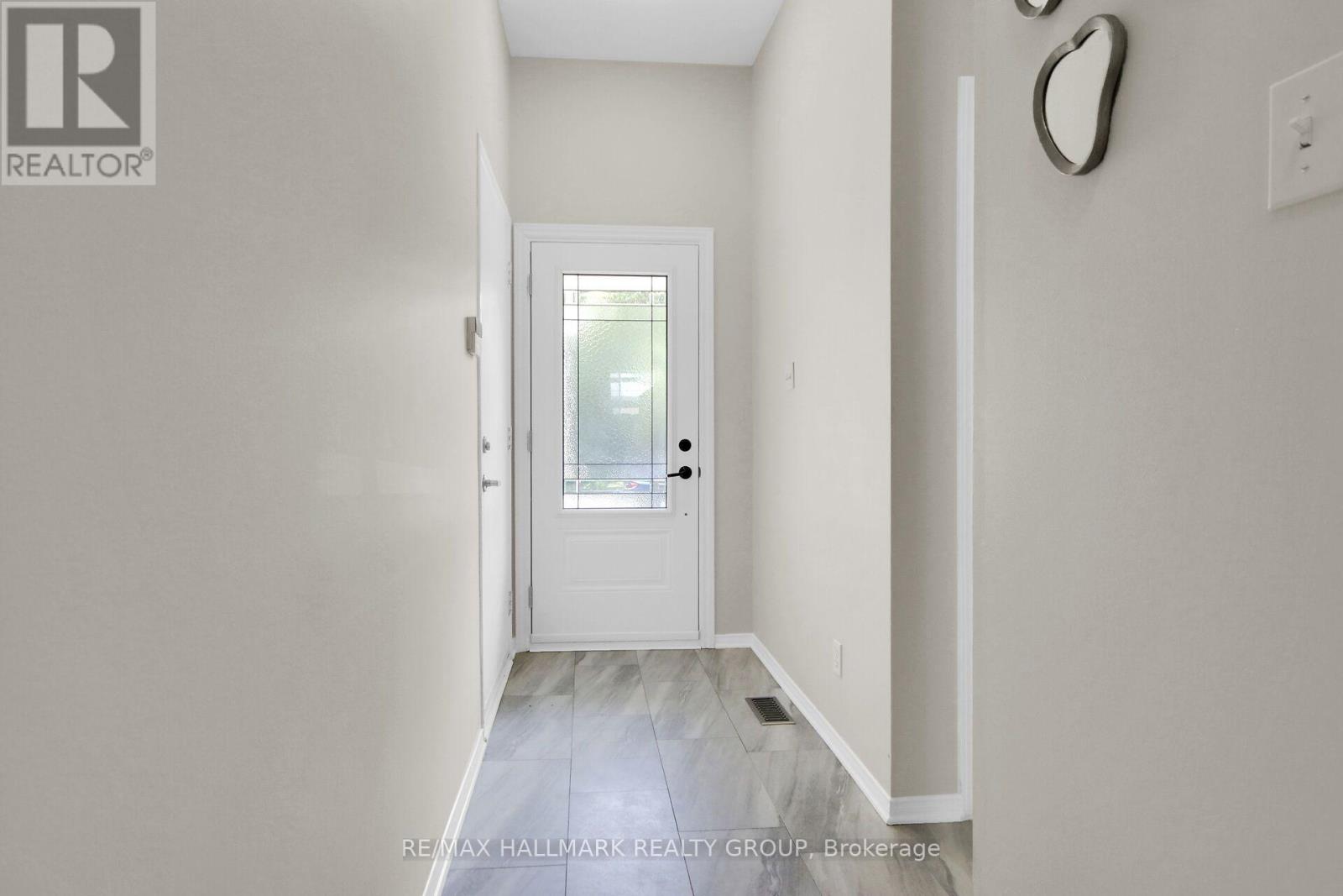 2032 Dorima Street, Ottawa, Ontario  K4A 3J7 - Photo 4 - X13545166