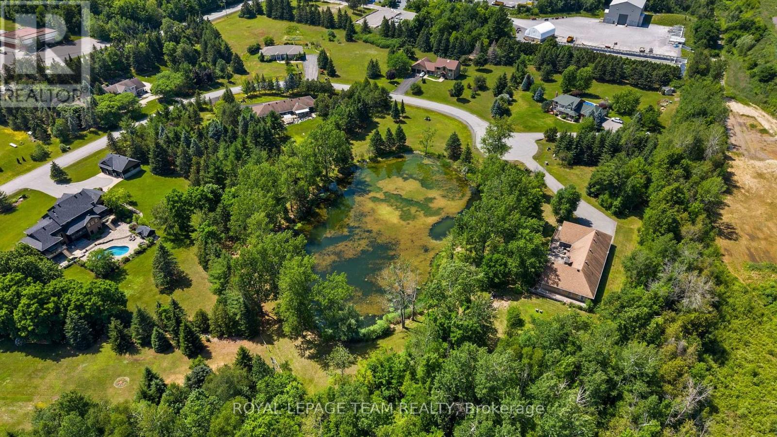 28 Kimini Drive, Ottawa, Ontario  K2S 1S6 - Photo 4 - X13545270