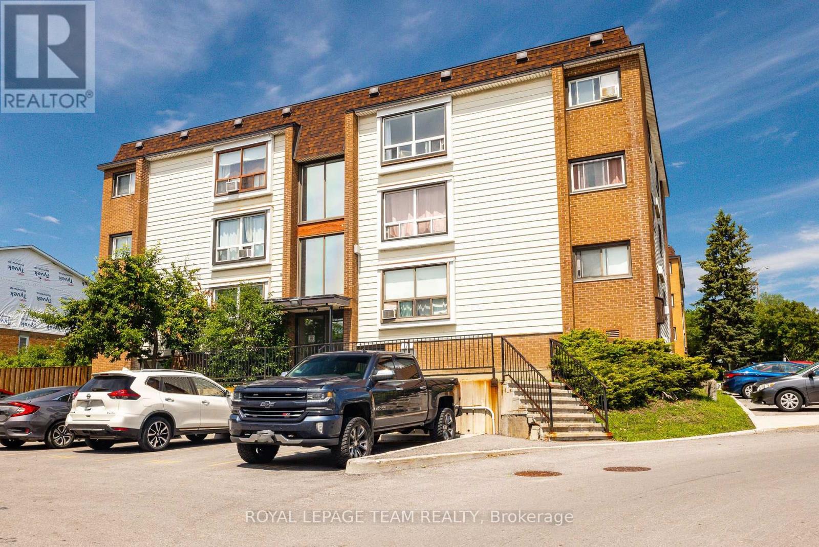 12 - 47 Sumac Street, Ottawa, Ontario  K1J 7T7 - Photo 1 - X13545368