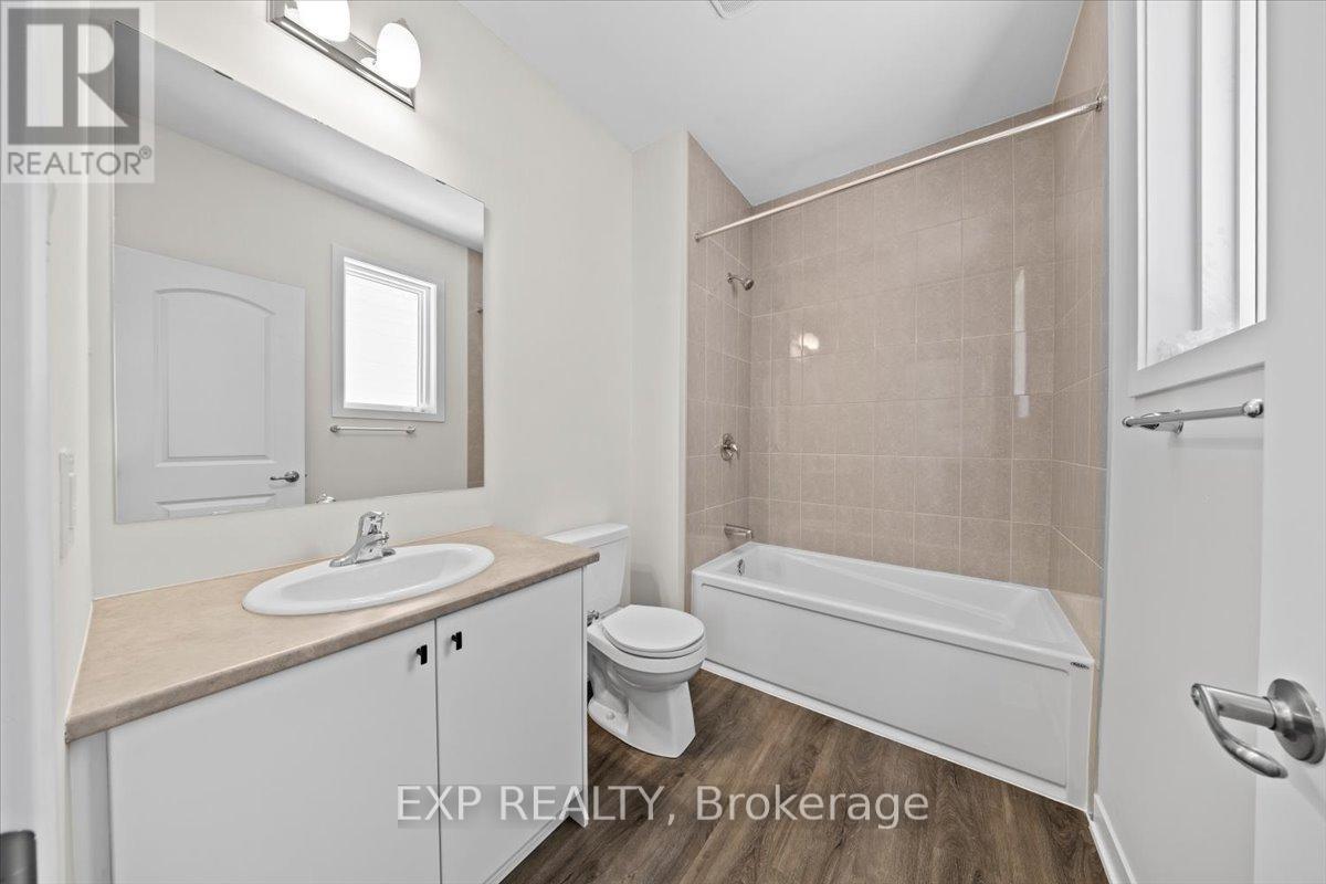 314 John Kim Bell Private, Ottawa, Ontario  K1K 5C2 - Photo 5 - X13545376