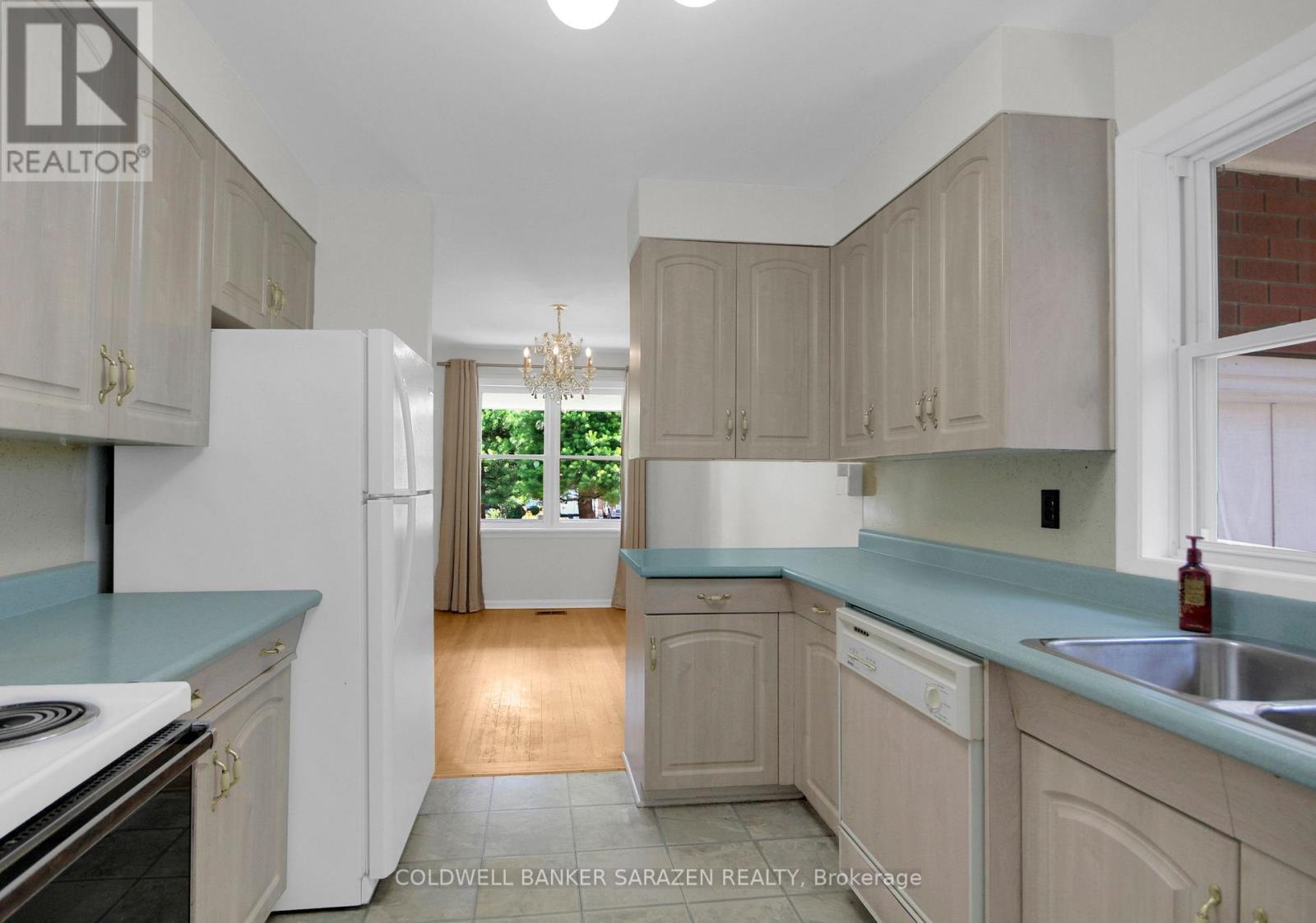 838 Maplewood Avenue, Ottawa, Ontario  K2B 5V5 - Photo 14 - X13545436