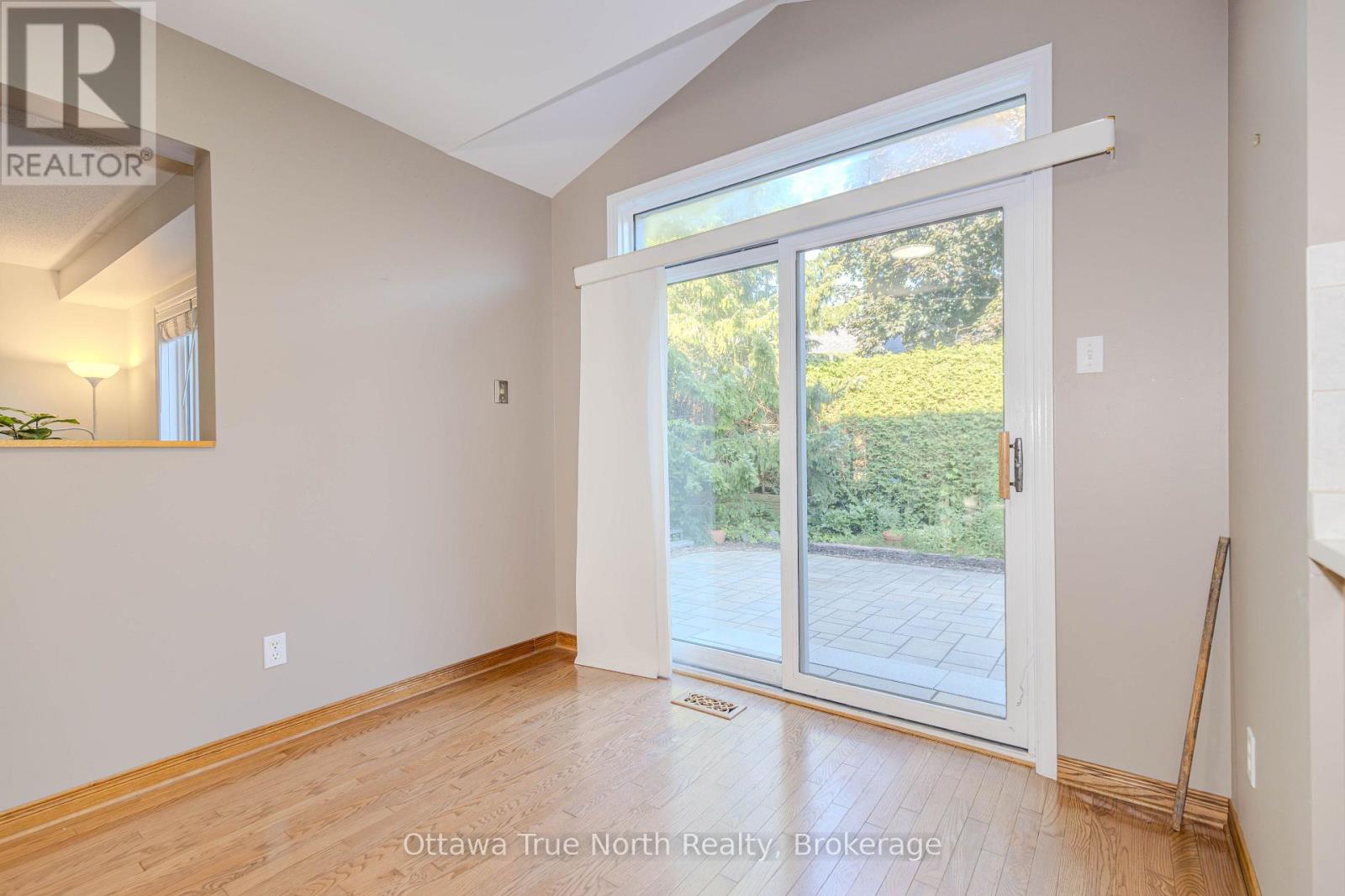 282 Knudson Drive, Ottawa, Ontario  K2K 2N8 - Photo 15 - X13545490