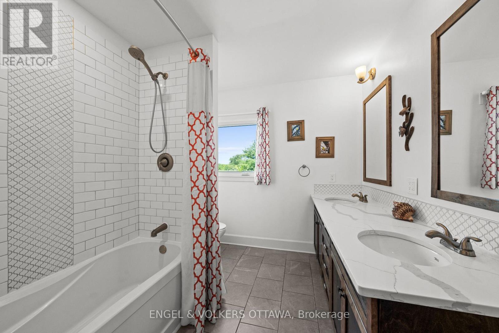 6548 Carp Road, Ottawa, Ontario  K0A 2H0 - Photo 38 - X13545642