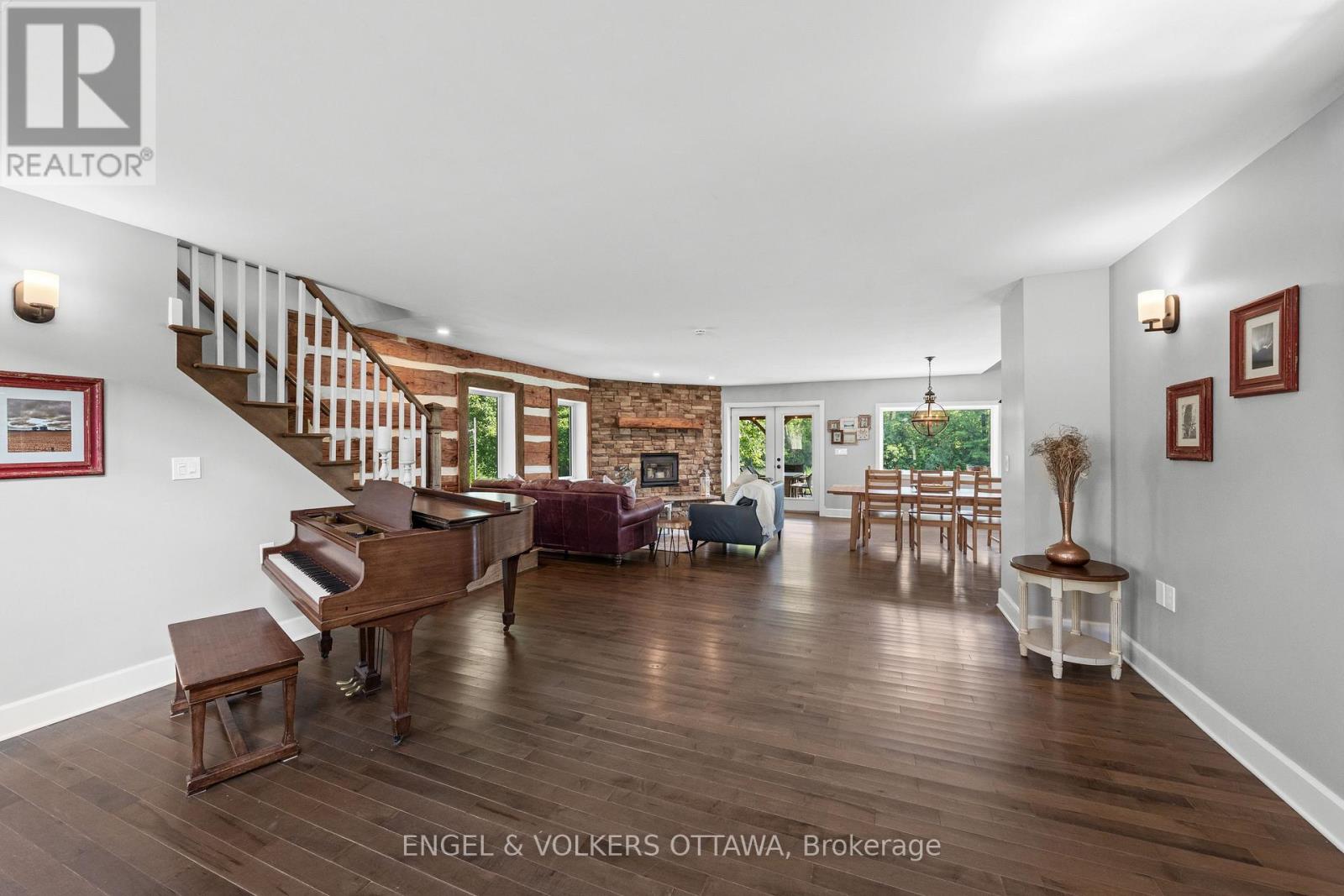 6548 Carp Road, Ottawa, Ontario  K0A 2H0 - Photo 6 - X13545642