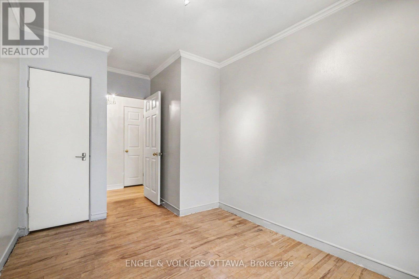 325 Summit Avenue, Ottawa, Ontario  K1H 5Z7 - Photo 17 - X13545658