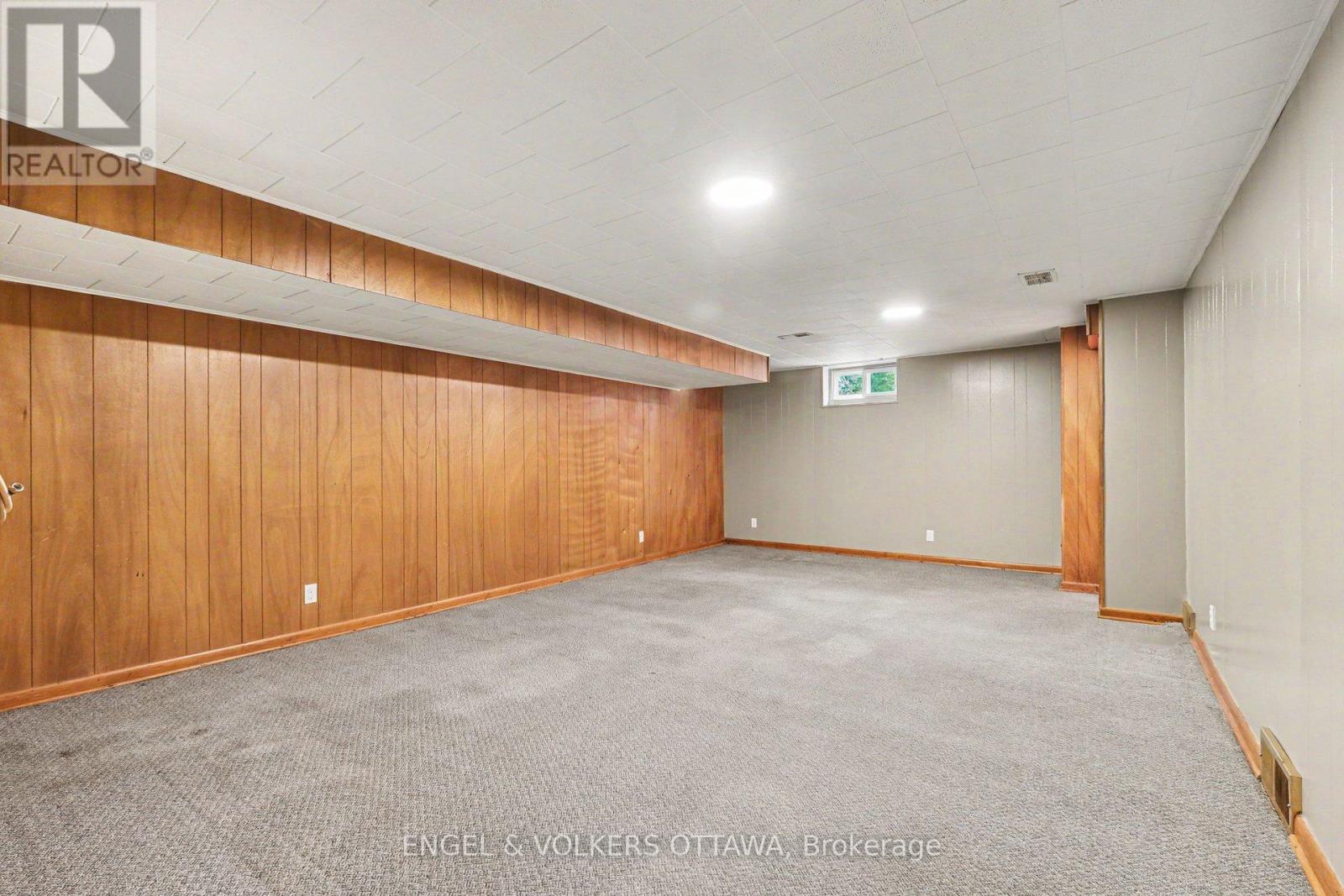 325 Summit Avenue, Ottawa, Ontario  K1H 5Z7 - Photo 22 - X13545658