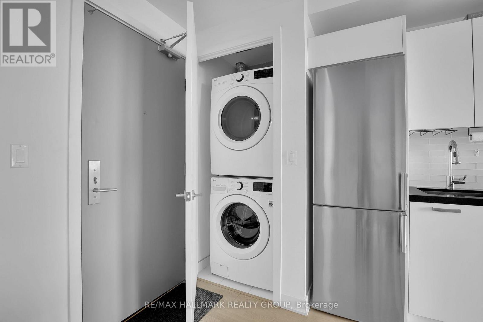 1204 - 203 Catherine Street, Ottawa, Ontario  K2P 1J5 - Photo 19 - X13545780