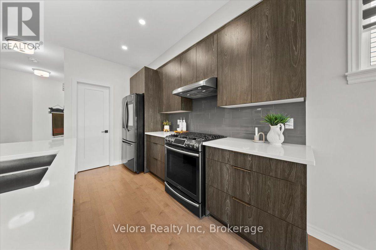644 Vivera Place, Ottawa, Ontario  K2S 2N1 - Photo 11 - X13545932