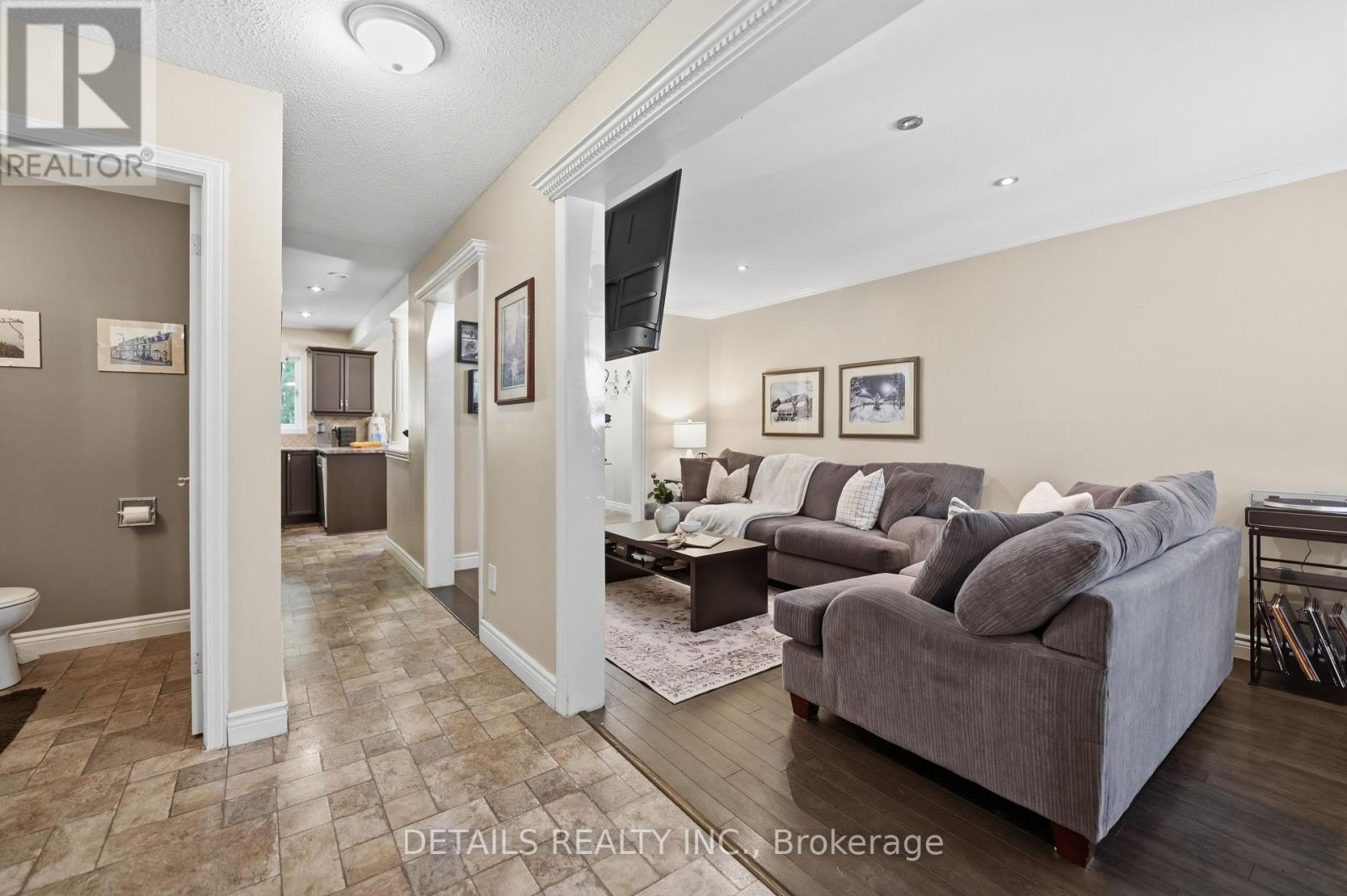 24 Southport Drive, Ottawa, Ontario  K1T 3E7 - Photo 5 - X13546078