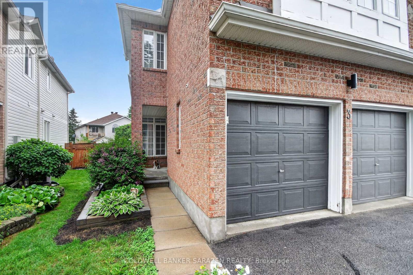 3 Castle Glen Crescent, Ottawa, Ontario  K2L 4G9 - Photo 2 - X13546140