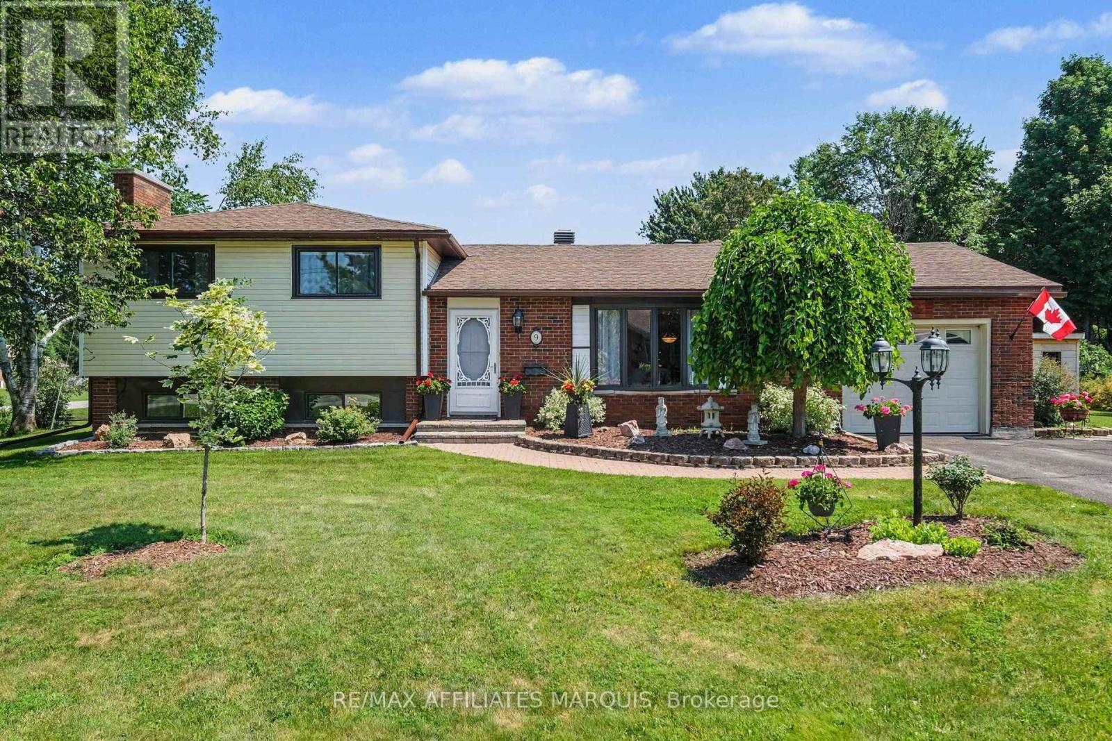 9 Forest Drive, Rideau Lakes, Ontario  K7A 4S5 - Photo 2 - X13546296