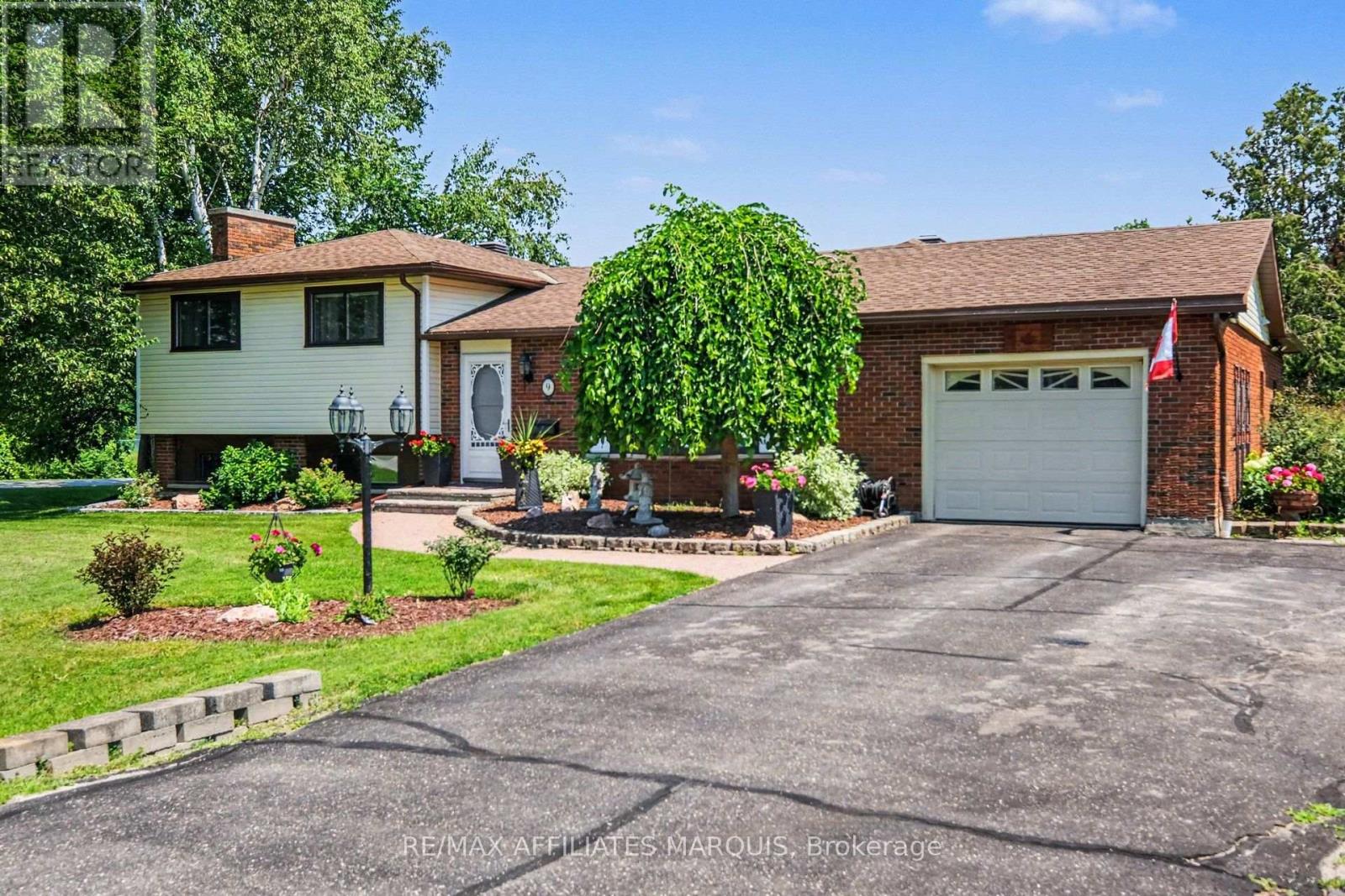9 Forest Drive, Rideau Lakes, Ontario  K7A 4S5 - Photo 3 - X13546296