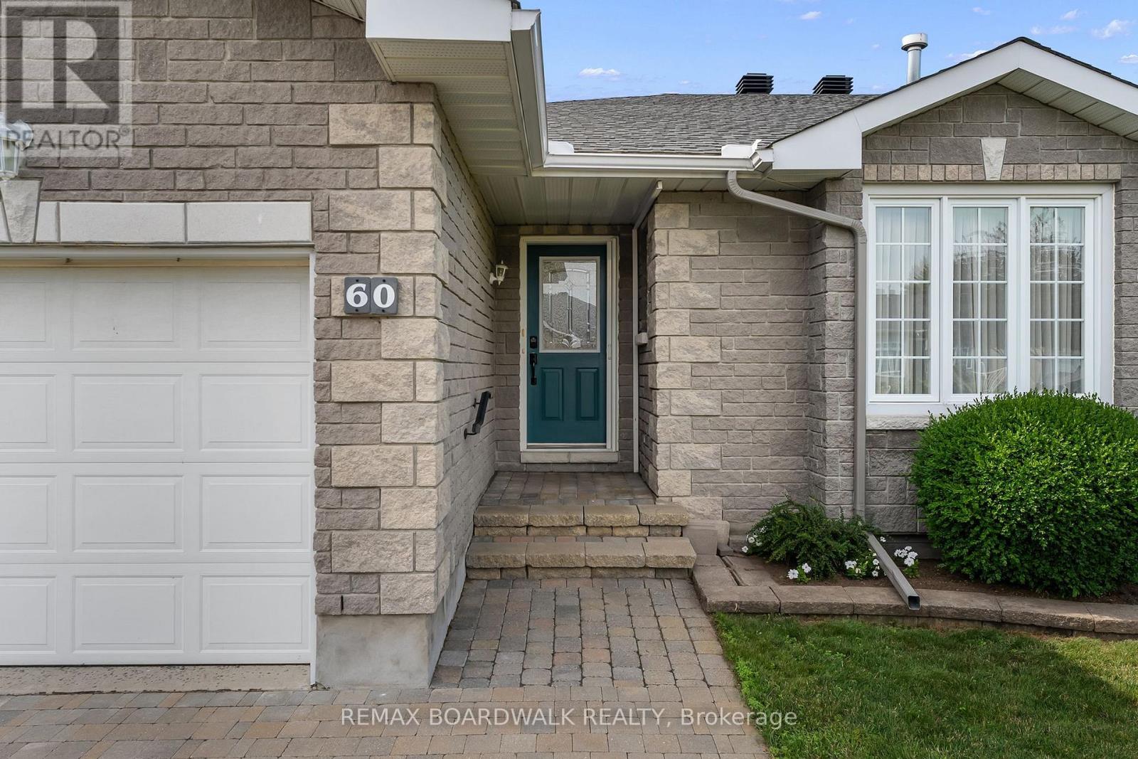 60 Dr Gordon Crescent, North Grenville, Ontario  K0G 1J0 - Photo 3 - X13546372