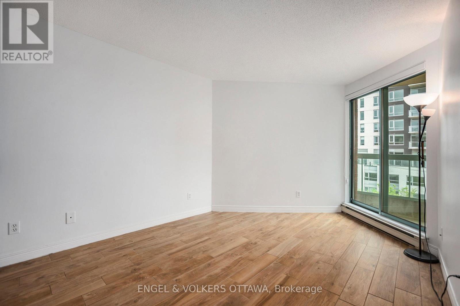 507 - 550 Cambridge Street S, Ottawa, Ontario  K1S 5N3 - Photo 2 - X13546452