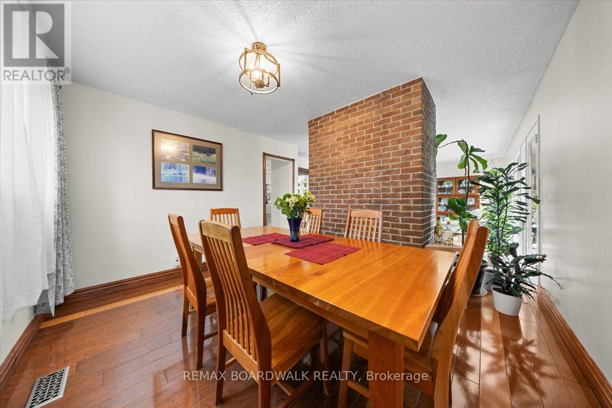 15 Selwyn Crescent, Ottawa, Ontario  K2K 1N9 - Photo 12 - X13546496
