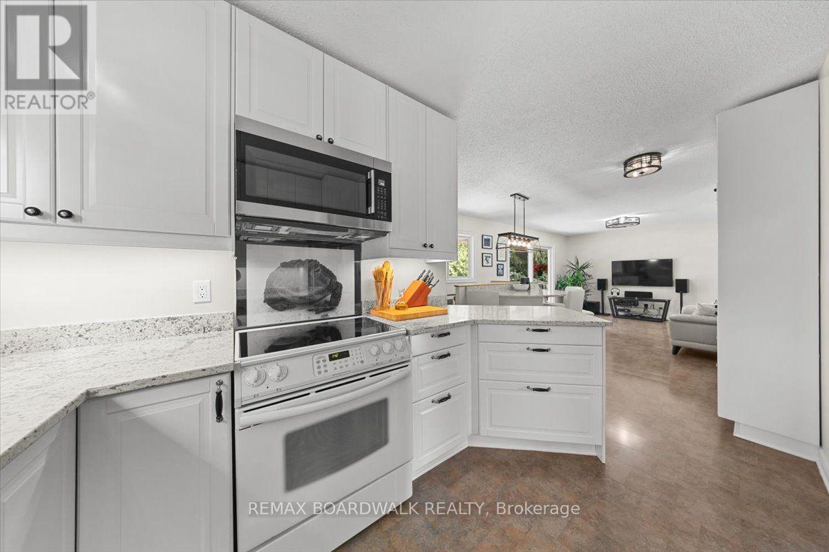 15 Selwyn Crescent, Ottawa, Ontario  K2K 1N9 - Photo 20 - X13546496