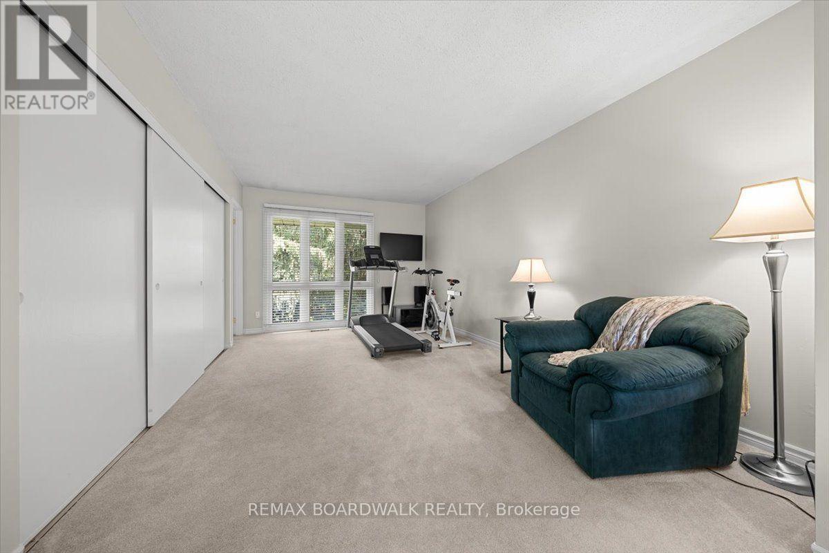 15 Selwyn Crescent, Ottawa, Ontario  K2K 1N9 - Photo 32 - X13546496