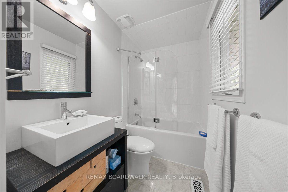 15 Selwyn Crescent, Ottawa, Ontario  K2K 1N9 - Photo 33 - X13546496