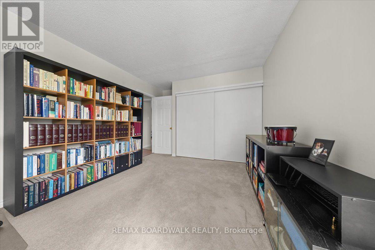 15 Selwyn Crescent, Ottawa, Ontario  K2K 1N9 - Photo 37 - X13546496