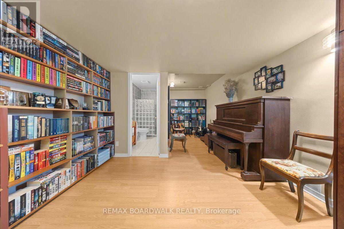 15 Selwyn Crescent, Ottawa, Ontario  K2K 1N9 - Photo 41 - X13546496