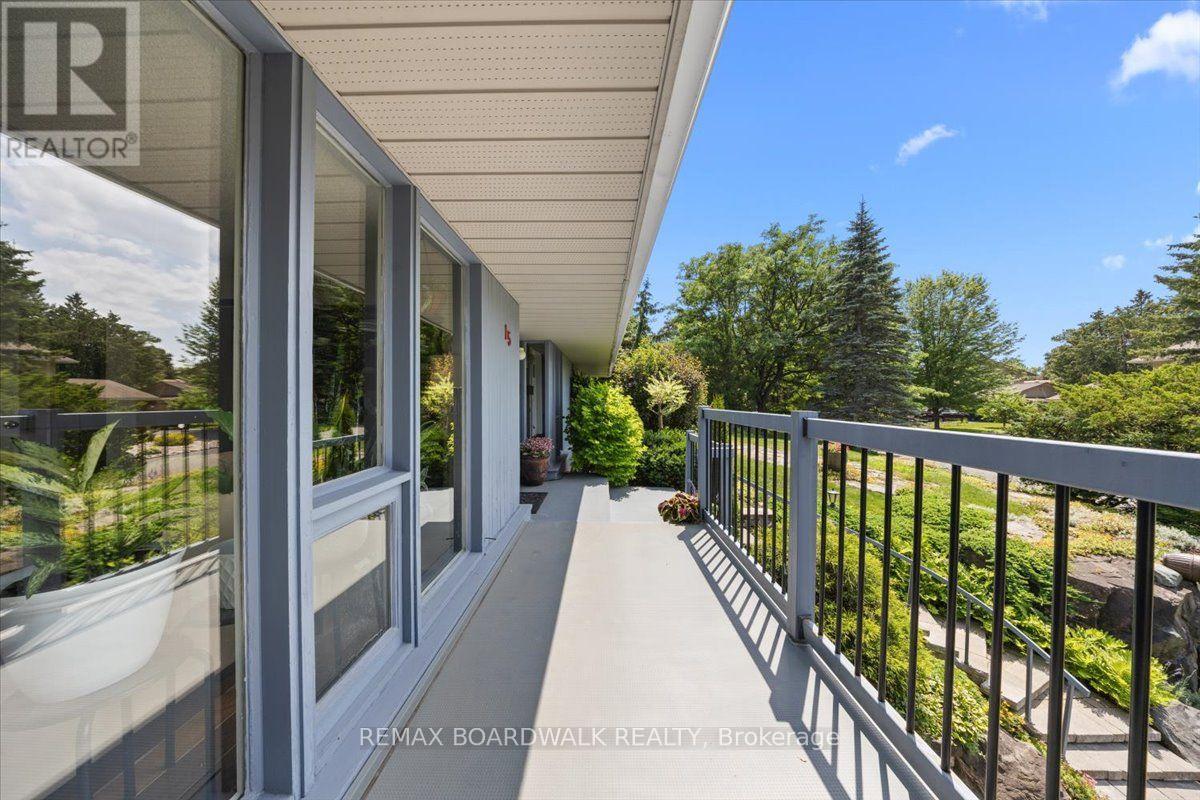 15 Selwyn Crescent, Ottawa, Ontario  K2K 1N9 - Photo 5 - X13546496