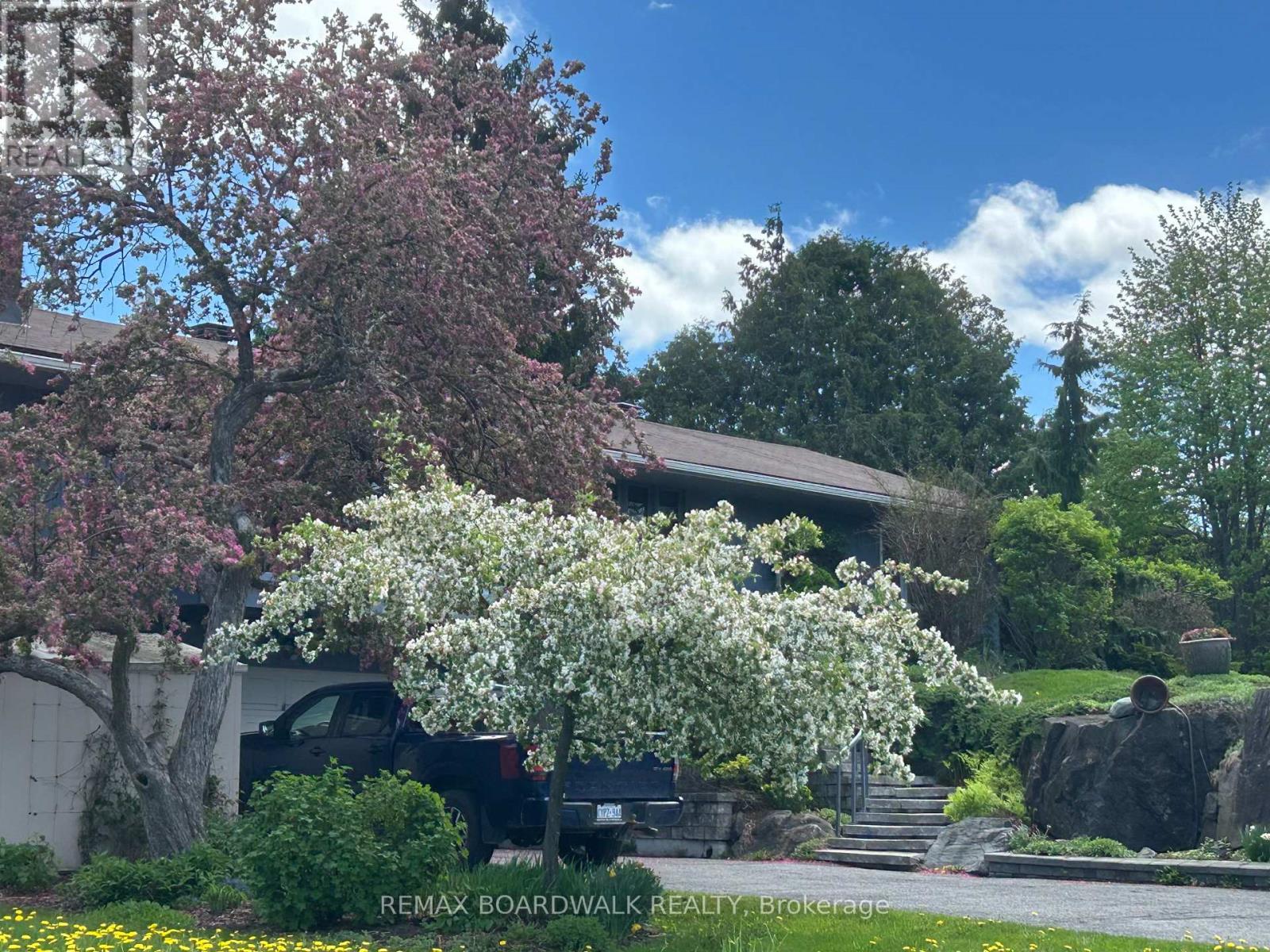 15 Selwyn Crescent, Ottawa, Ontario  K2K 1N9 - Photo 50 - X13546496