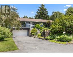 15 SELWYN CRESCENT, Ottawa, Ontario