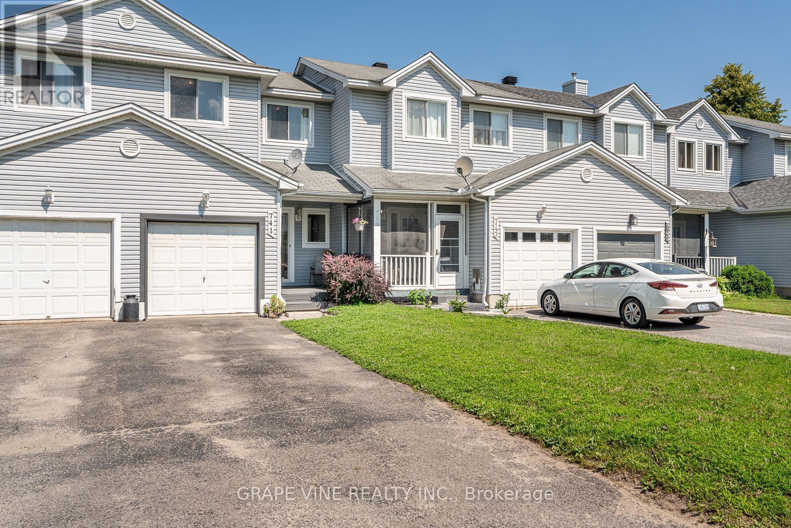 741 Maley Street, North Grenville, Ontario  K0G 1J0 - Photo 2 - X13546506