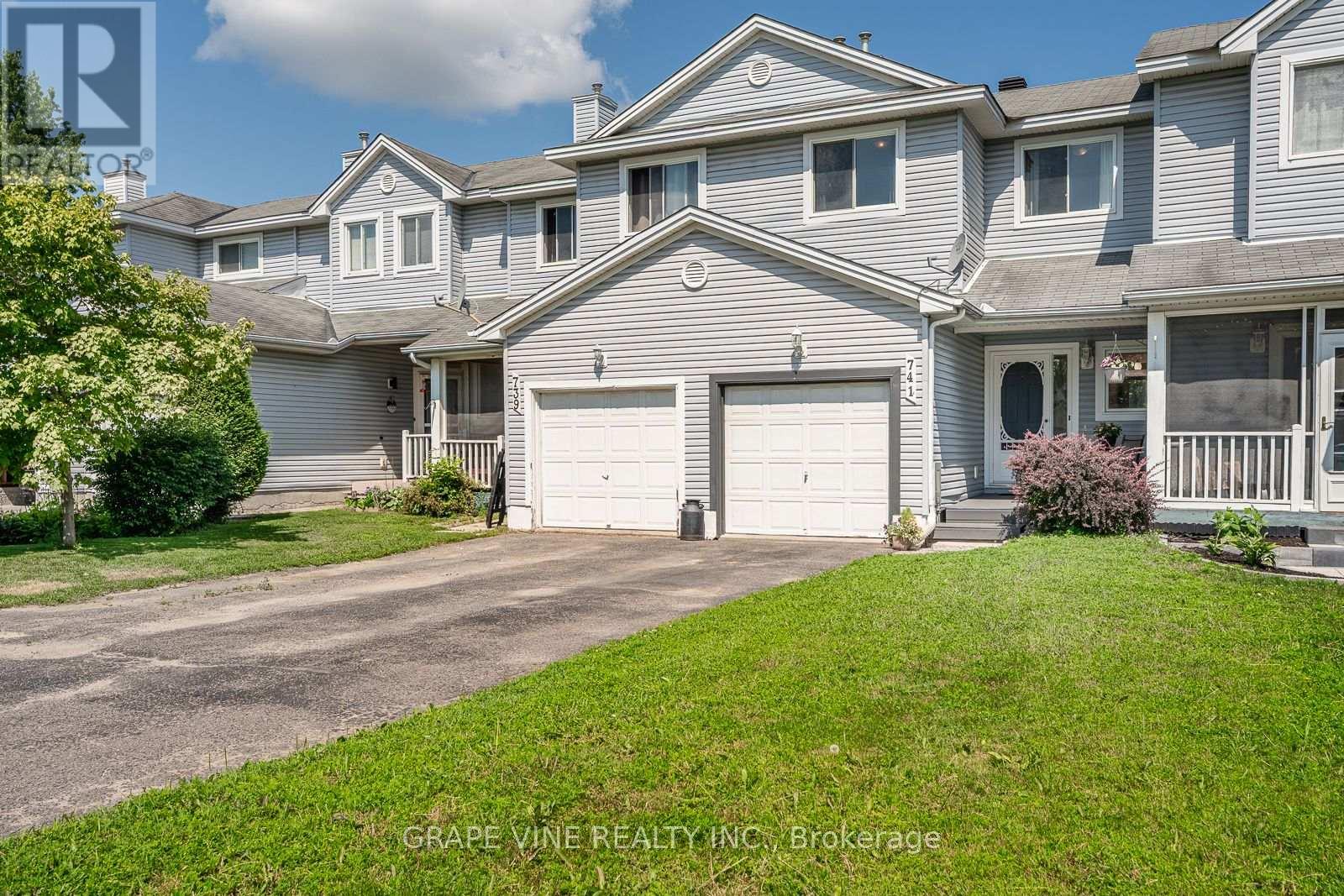 741 Maley Street, North Grenville, Ontario  K0G 1J0 - Photo 3 - X13546506