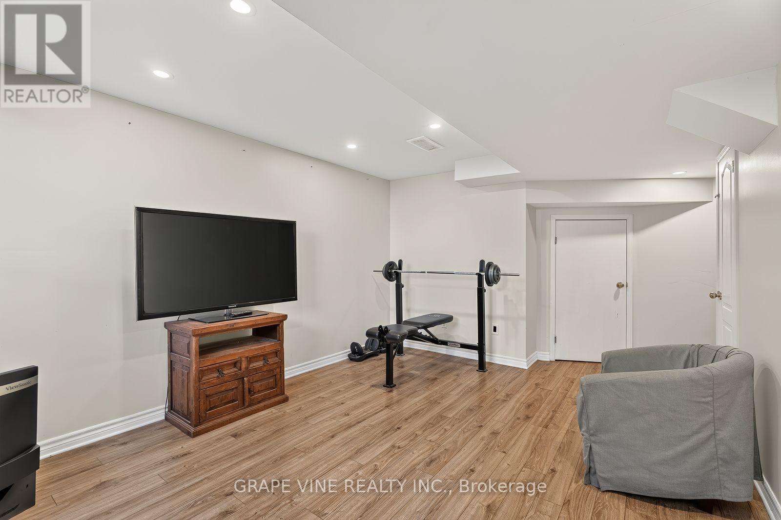 741 Maley Street, North Grenville, Ontario  K0G 1J0 - Photo 35 - X13546506