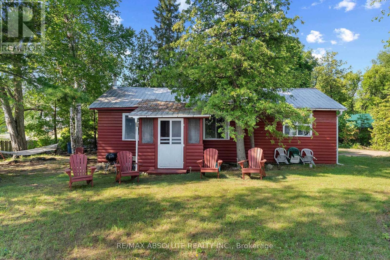 77a Christopher Lane, Horton, Ontario  K7V 3Z8 - Photo 1 - X13546554