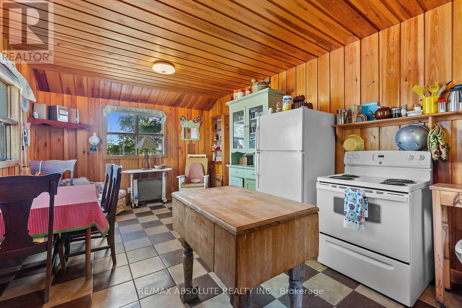 77a Christopher Lane, Horton, Ontario  K7V 3Z8 - Photo 12 - X13546554