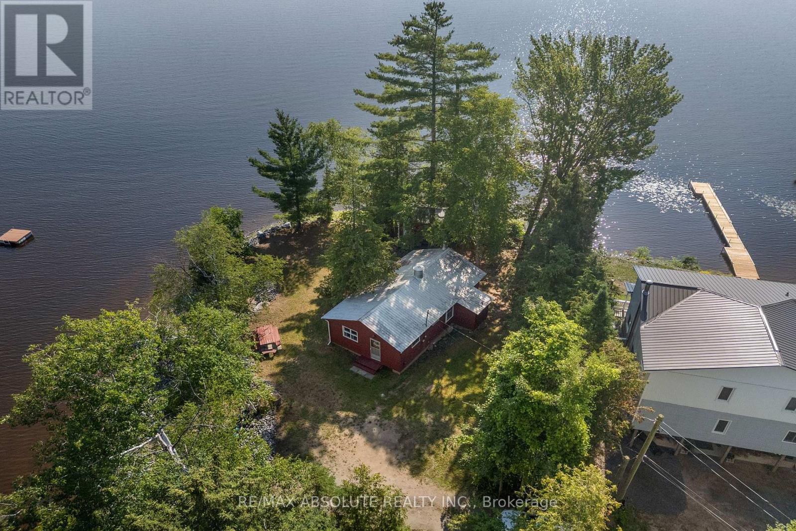 77a Christopher Lane, Horton, Ontario  K7V 3Z8 - Photo 2 - X13546554