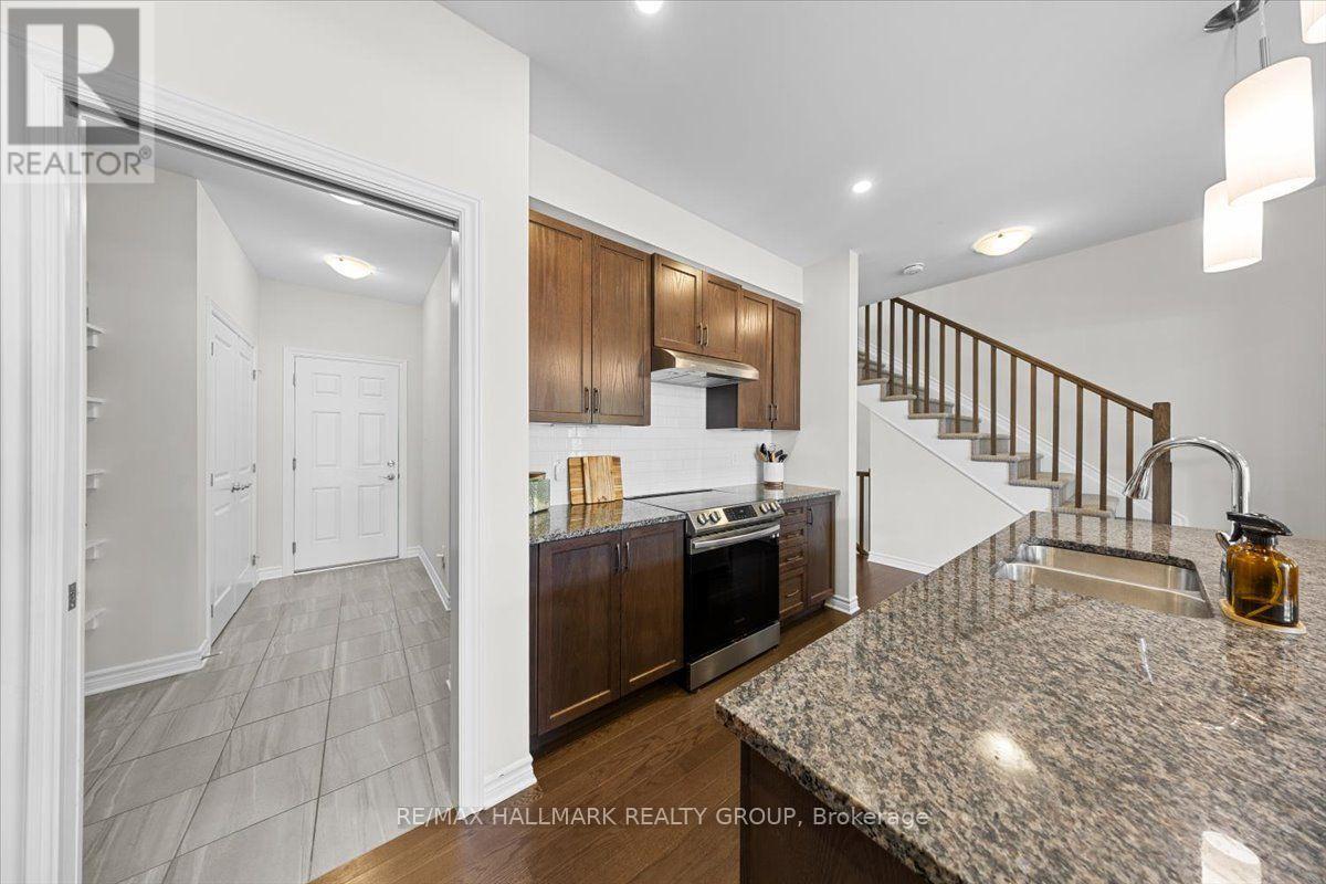 213 Kinderwood Way, North Grenville, Ontario  K0G 1J0 - Photo 15 - X13546752