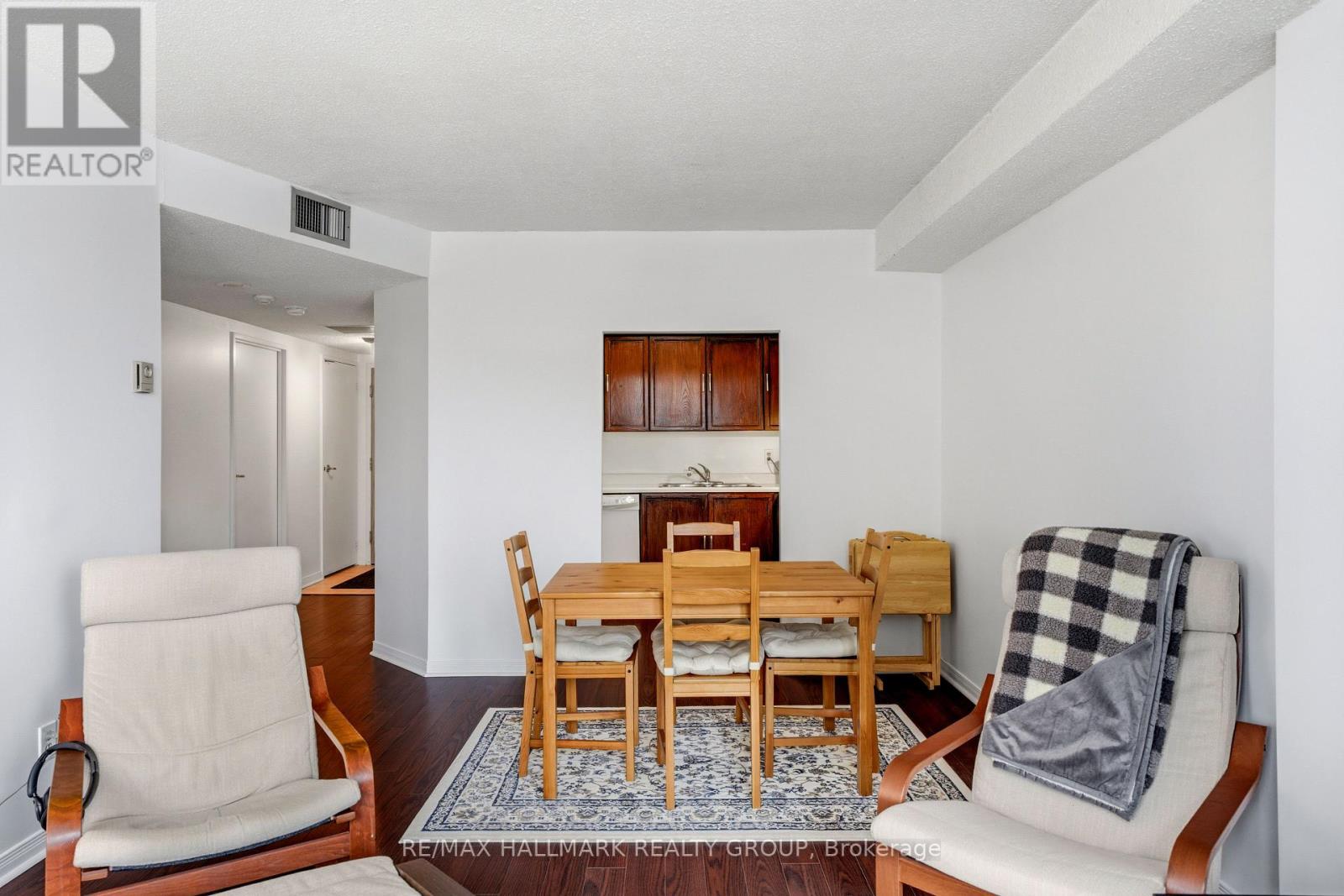 202 - 1500 Riverside Drive E, Ottawa, Ontario  K1G 4J4 - Photo 17 - X13546792
