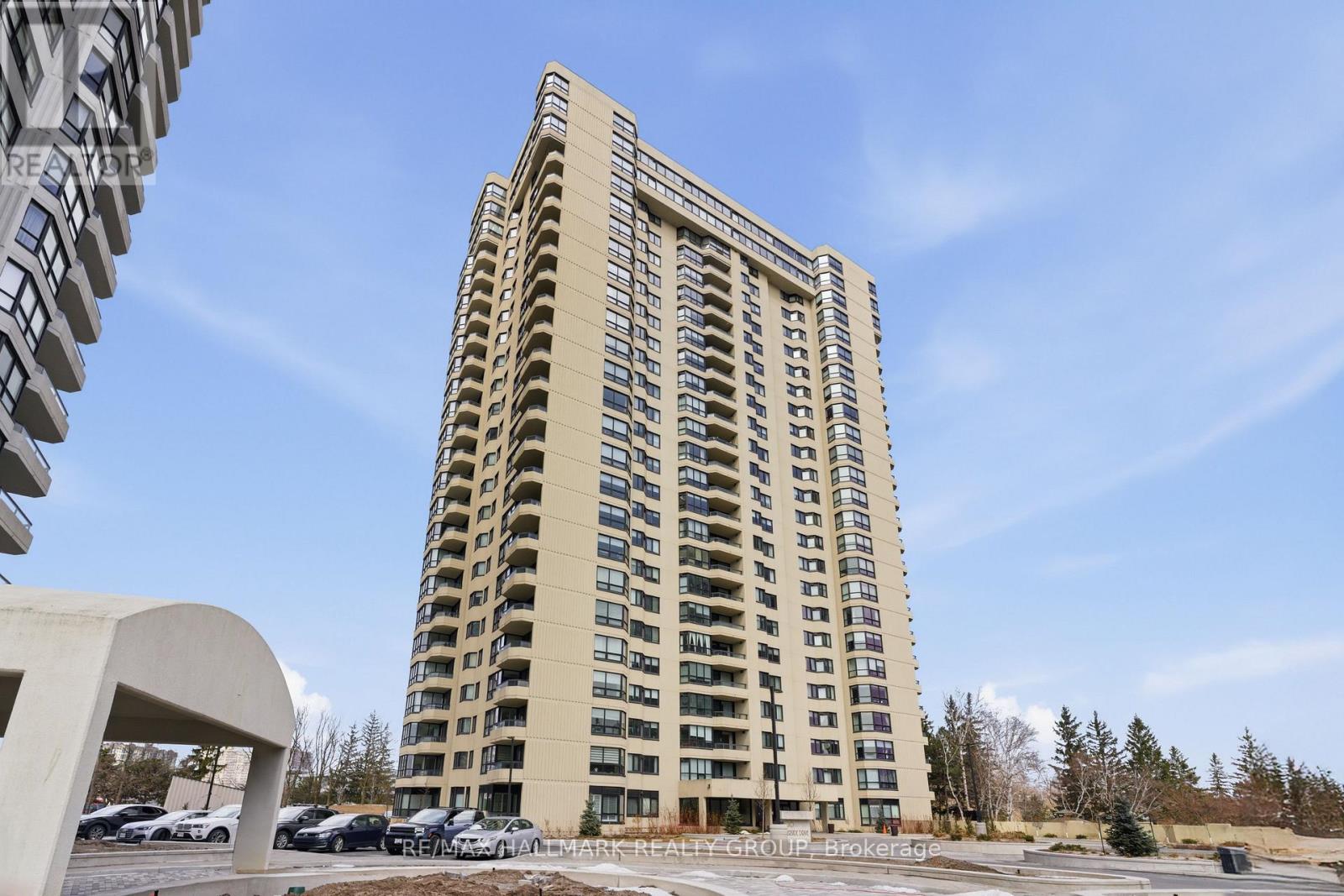 202 - 1500 Riverside Drive E, Ottawa, Ontario  K1G 4J4 - Photo 2 - X13546792