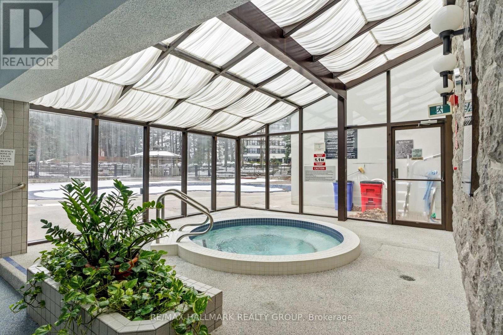 202 - 1500 Riverside Drive E, Ottawa, Ontario  K1G 4J4 - Photo 30 - X13546792