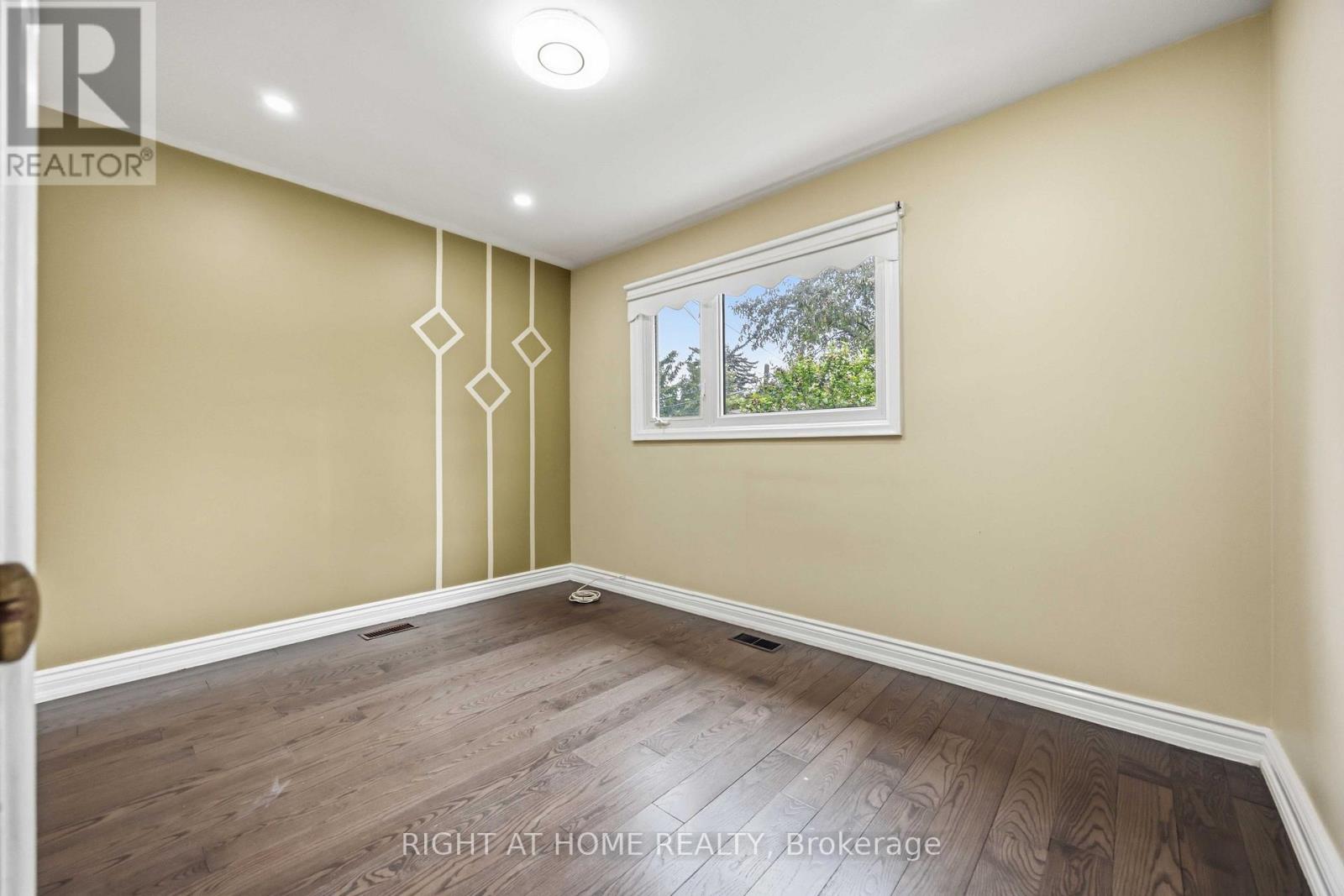 8 Grassington Crescent, Toronto, Ontario  M1G 1X5 - Photo 22 - E13546878