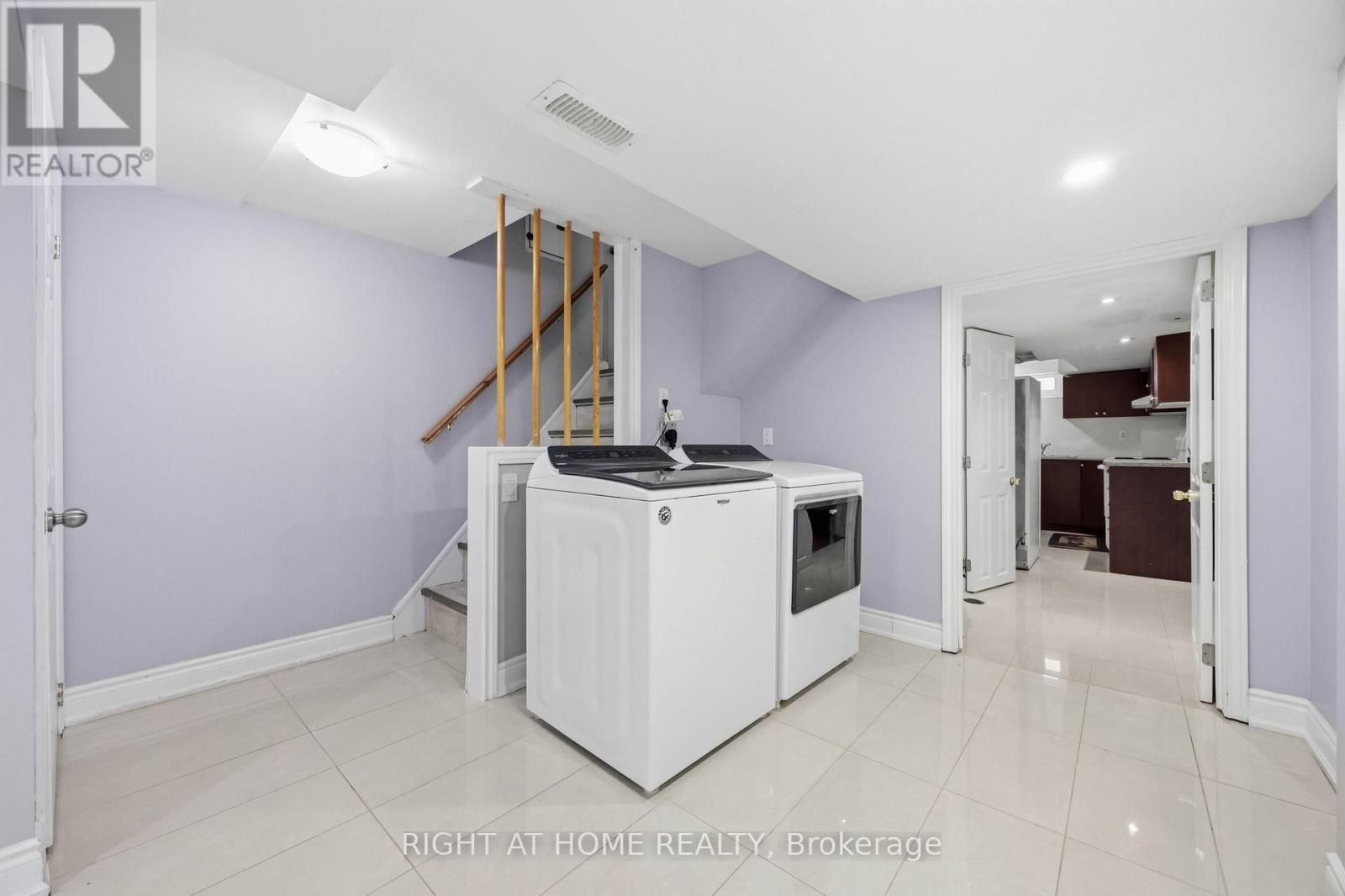 8 Grassington Crescent, Toronto, Ontario  M1G 1X5 - Photo 29 - E13546878