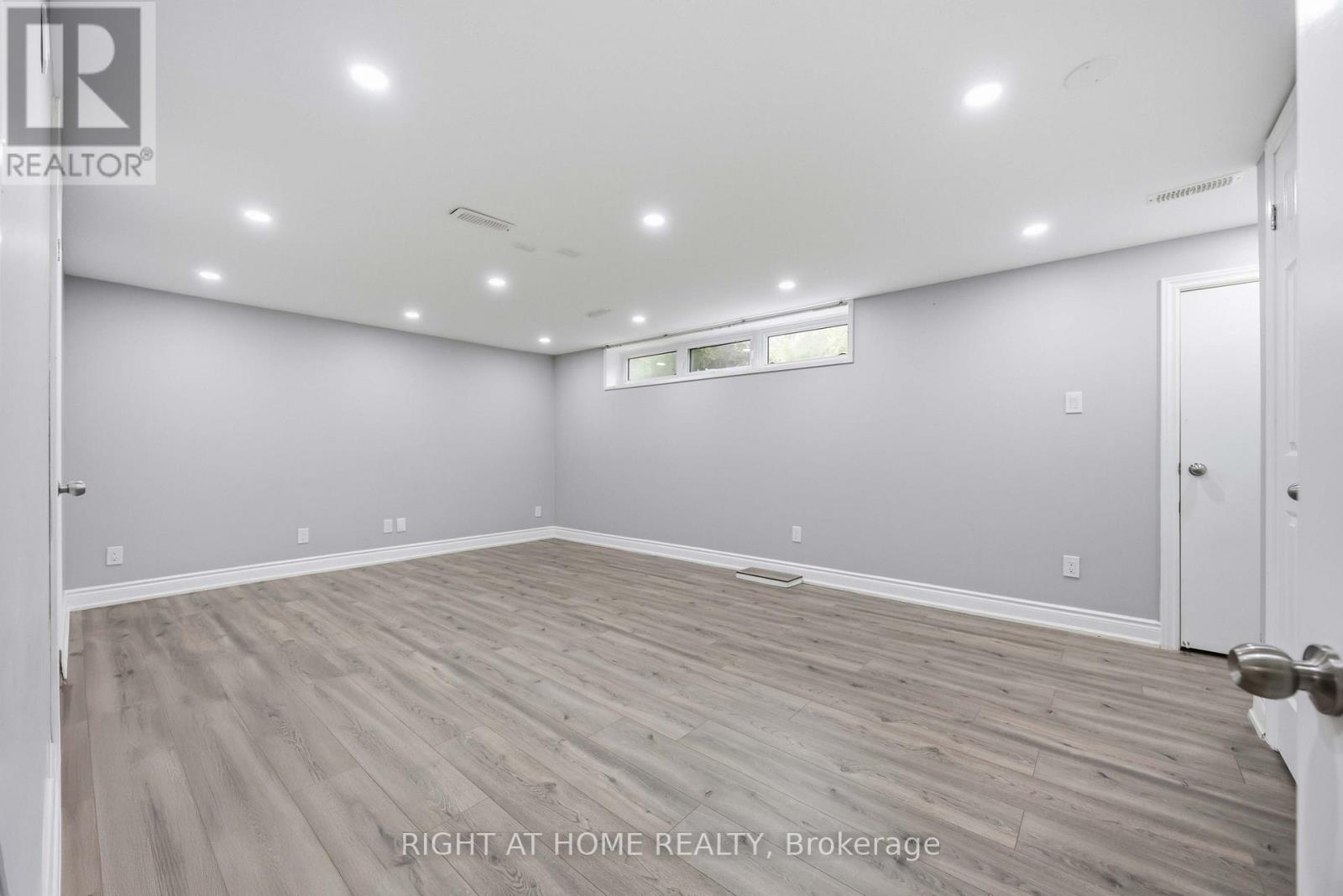 8 Grassington Crescent, Toronto, Ontario  M1G 1X5 - Photo 33 - E13546878