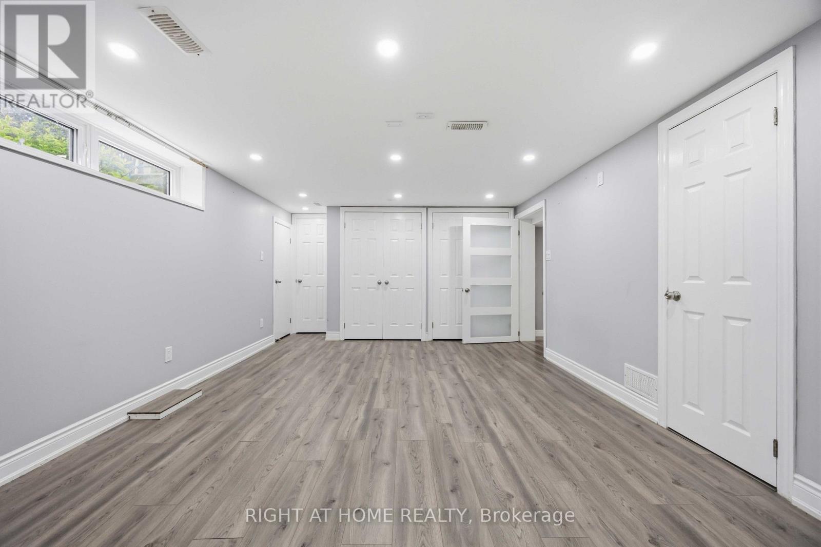 8 Grassington Crescent, Toronto, Ontario  M1G 1X5 - Photo 34 - E13546878