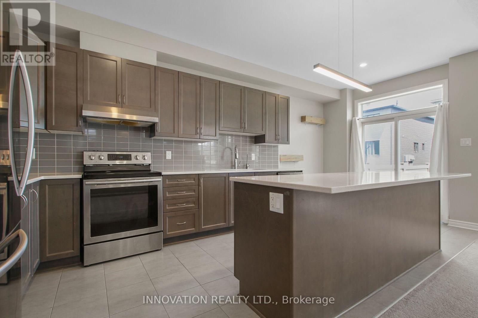 210 Bandelier Way, Ottawa, Ontario  K2S 2J4 - Photo 11 - X13547188