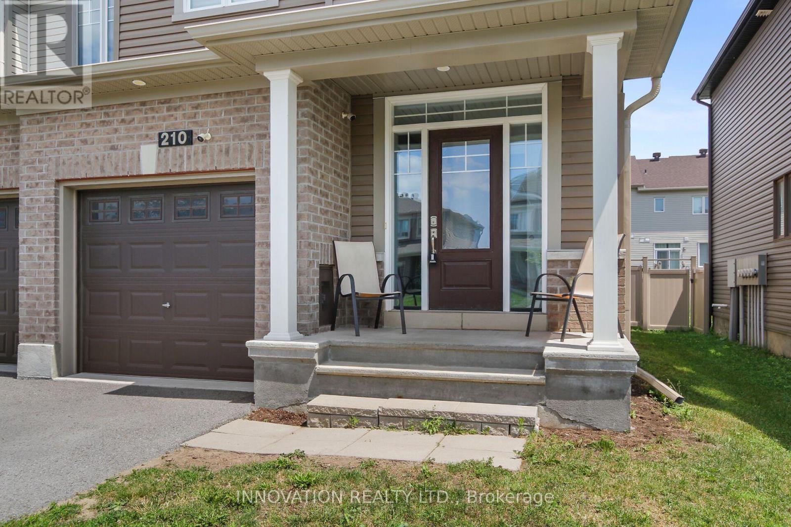 210 Bandelier Way, Ottawa, Ontario  K2S 2J4 - Photo 2 - X13547188