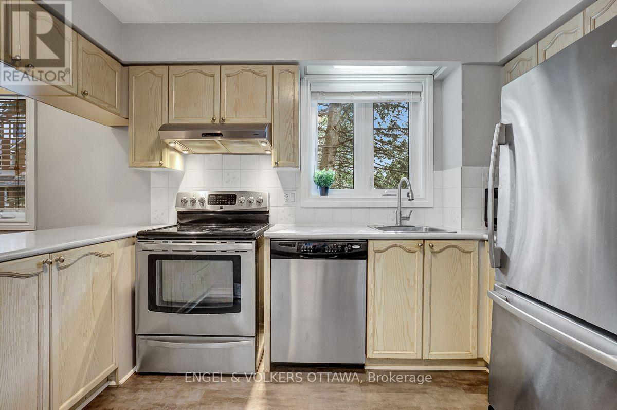 382 Briston Private, Ottawa, Ontario  K1G 5R2 - Photo 16 - X13547226
