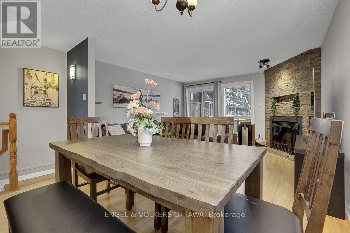 382 Briston Private, Ottawa, Ontario  K1G 5R2 - Photo 3 - X13547226