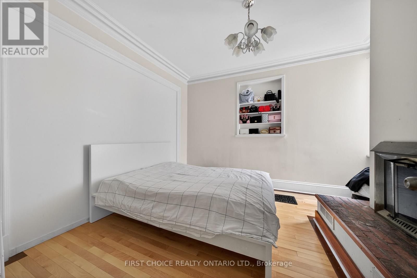 34 Gilmour Street, Ottawa, Ontario  K2P 0N3 - Photo 13 - X13547374