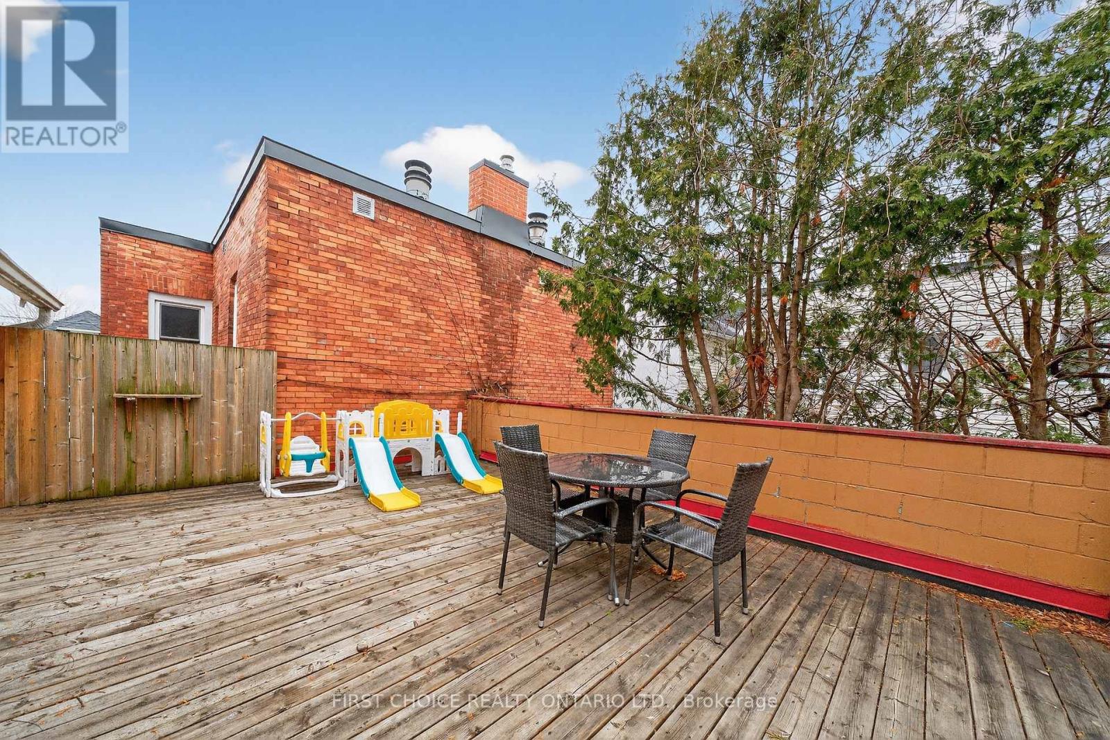 34 Gilmour Street, Ottawa, Ontario  K2P 0N3 - Photo 25 - X13547374
