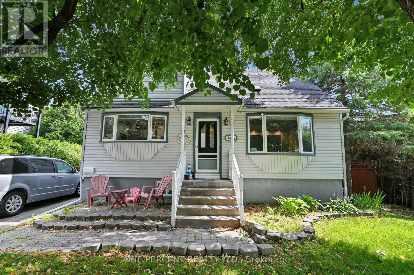 484 Mutual Street, Ottawa, Ontario  K1K 1C8 - Photo 3 - X13547438