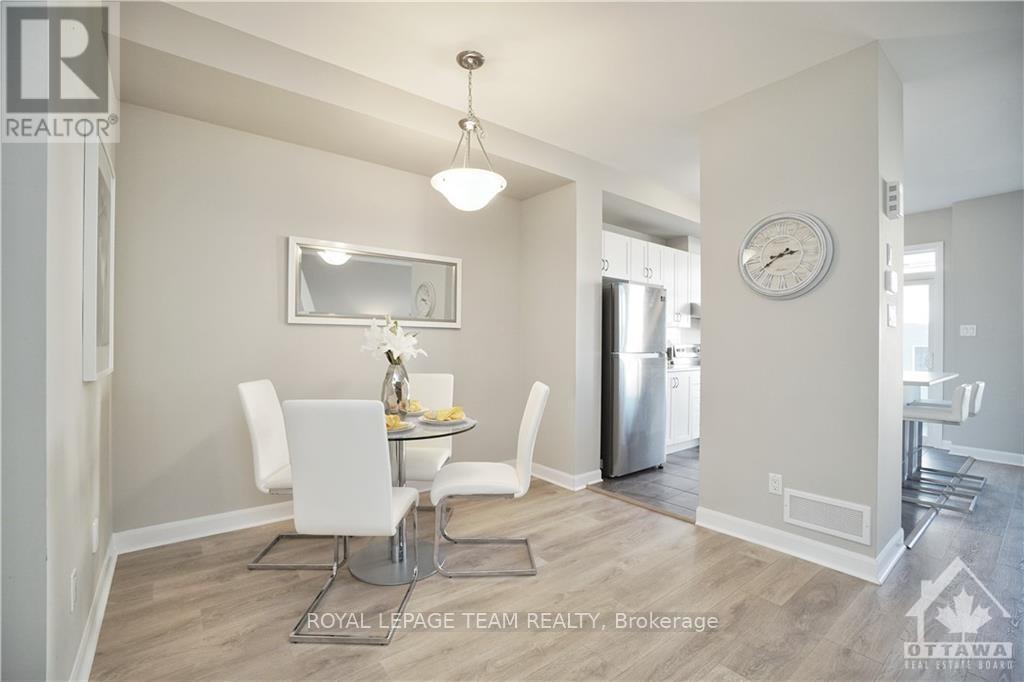 217 Geyser Place, Ottawa, Ontario  K2J 6P1 - Photo 3 - X13547446